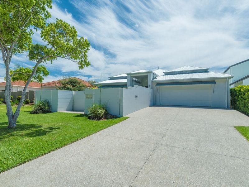 79 Shorehaven Drive, Noosa Waters QLD 4566
