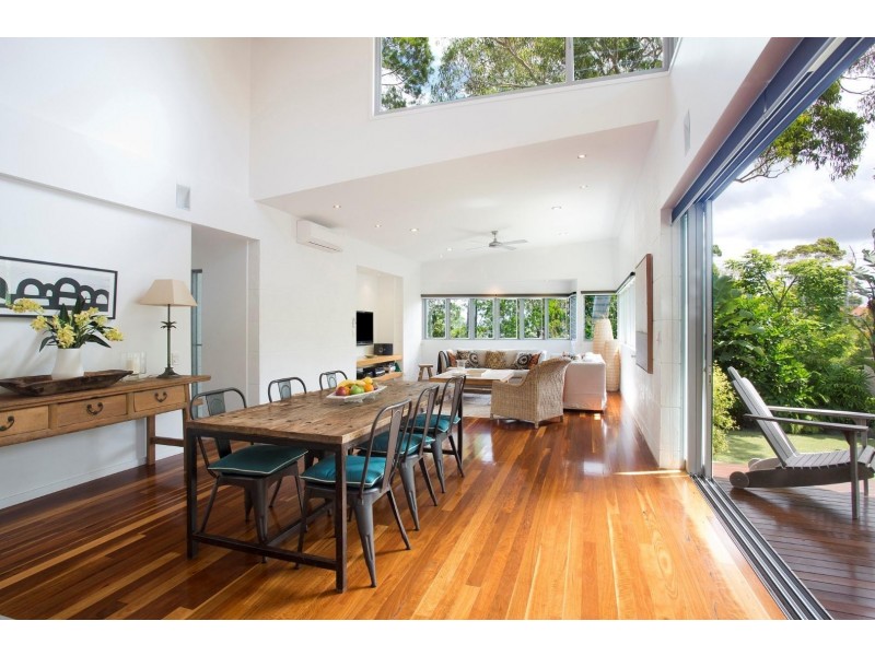 1 Nairana Rest, Noosa Heads QLD 4567