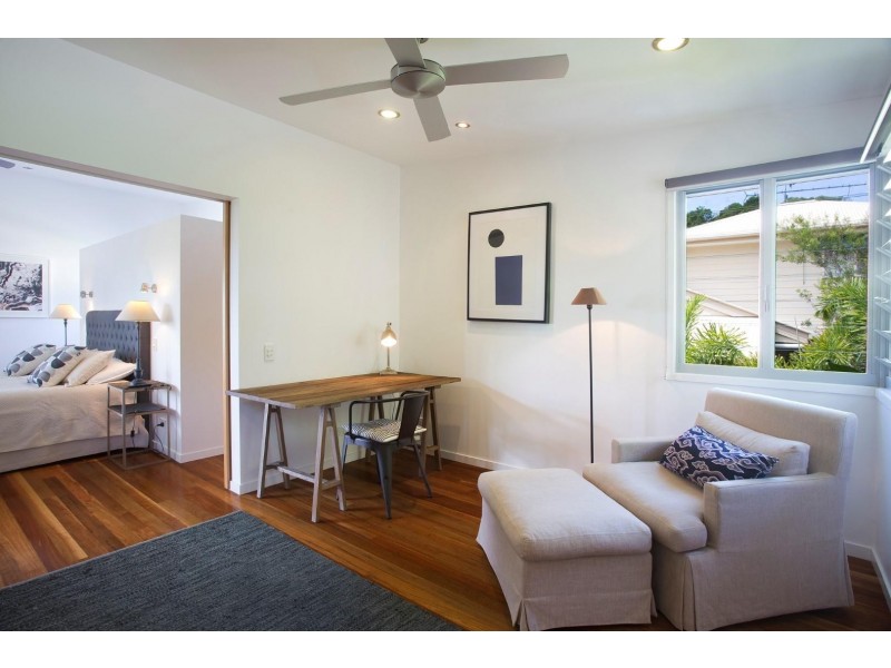 1 Nairana Rest, Noosa Heads QLD 4567