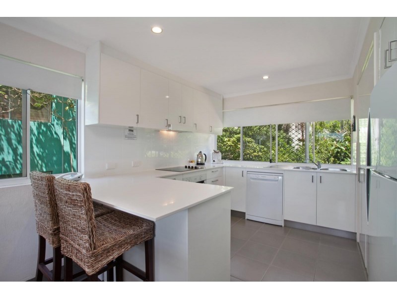 6/11  Henderson Street, Sunshine Beach QLD 4567