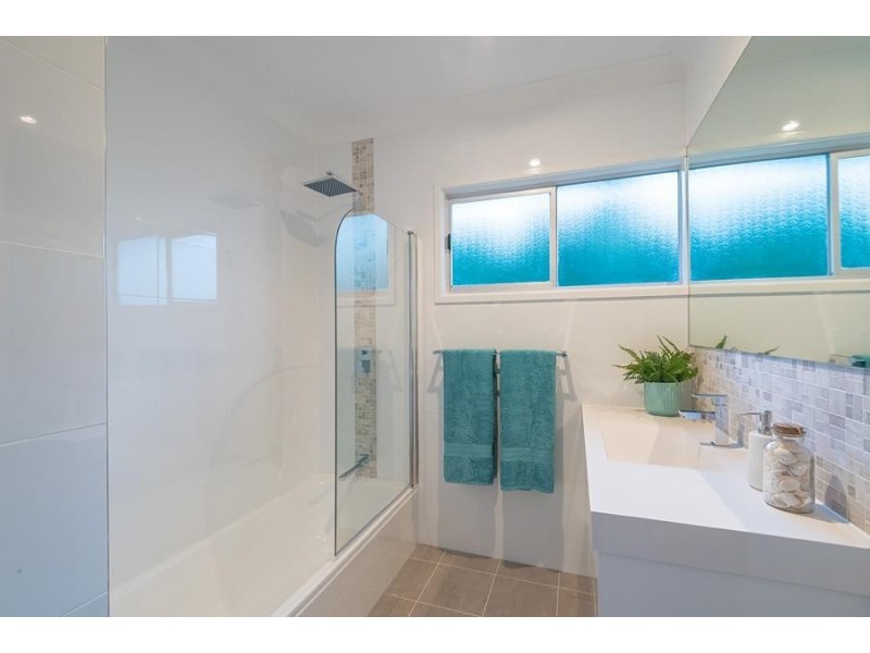 10 Darnley Street, Tewantin QLD 4565