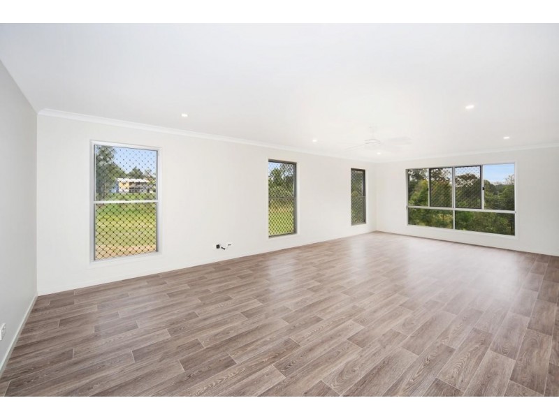 55 Brewers Road, Cooran QLD 4569