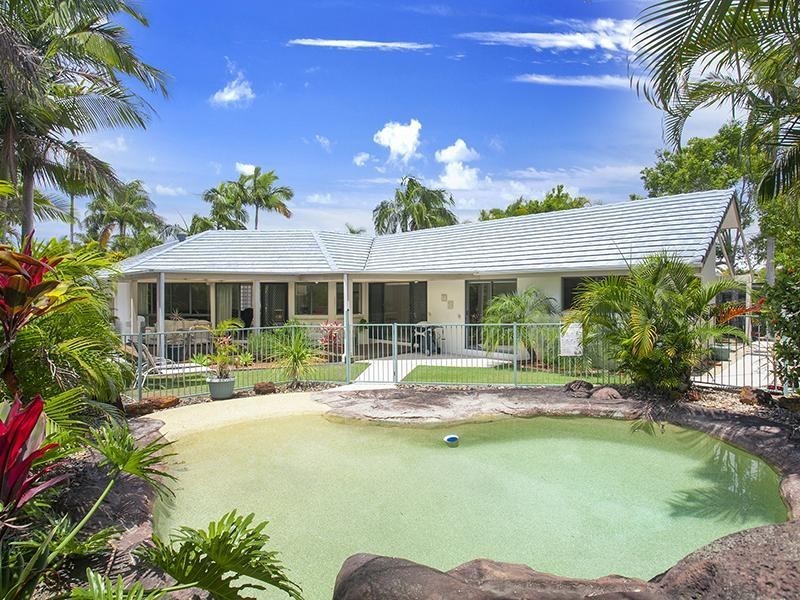 18 Seacove Court, Noosa Waters QLD 4566