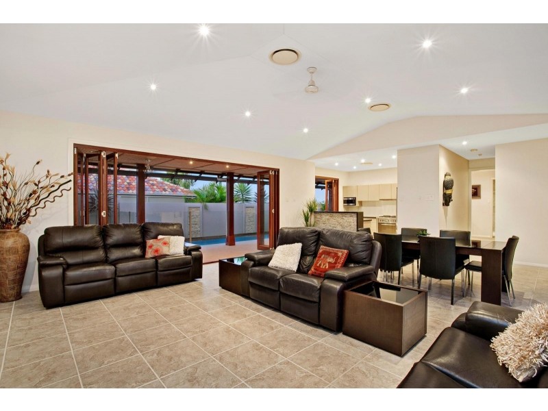 51 Regatta Circuit, Noosaville QLD 4566