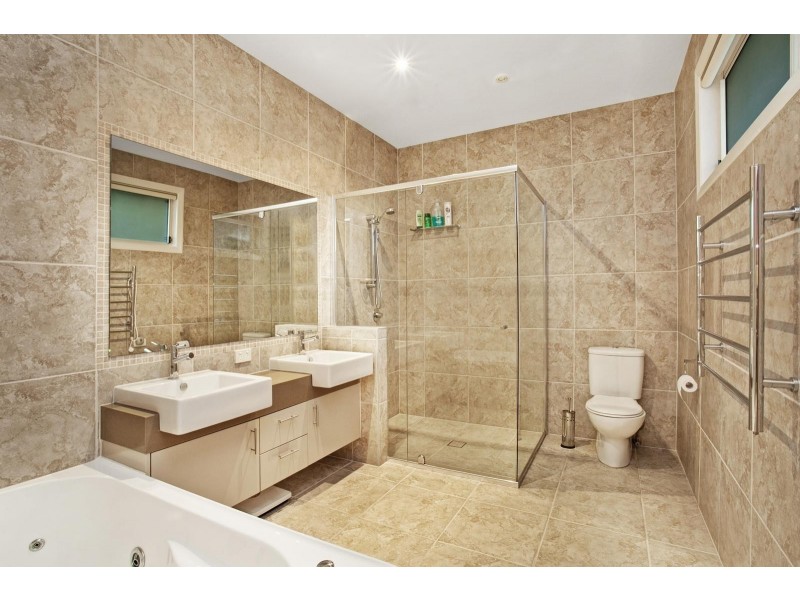 51 Regatta Circuit, Noosaville QLD 4566