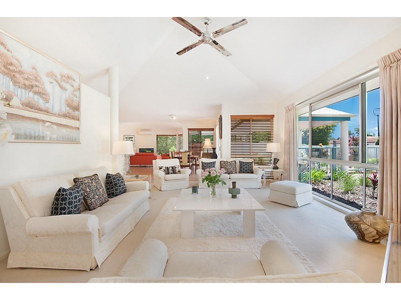 2 Seagull Court, Noosa Waters QLD 4566