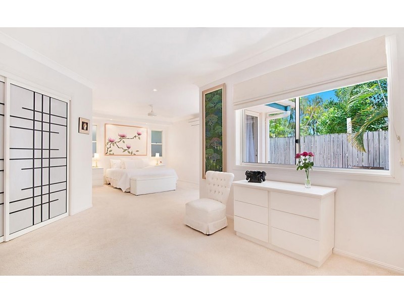 2 Seagull Court, Noosa Waters QLD 4566