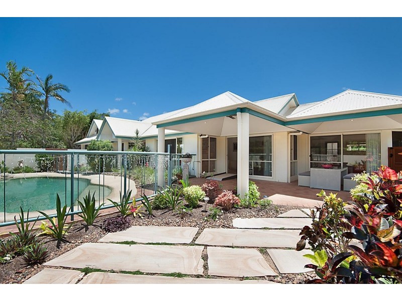 2 Seagull Court, Noosa Waters QLD 4566
