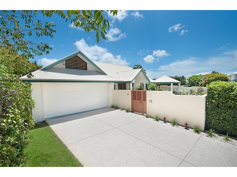 2 Seagull Court, Noosa Waters QLD 4566