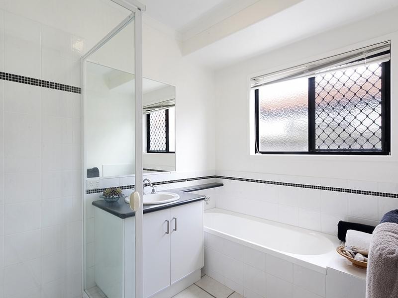 62 Shorehaven Drive, Noosa Waters QLD 4566