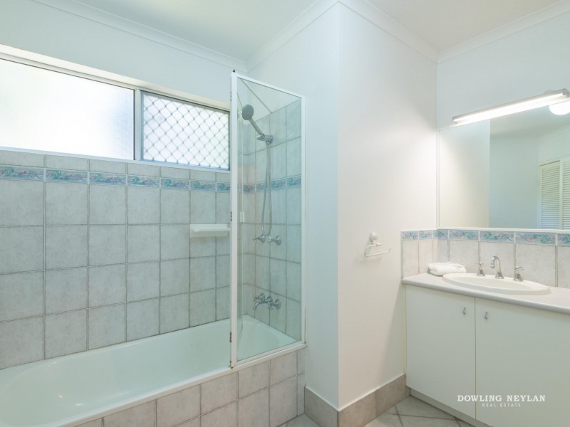 1/34 Edgar Bennett Avenue, Noosa Heads QLD 4567