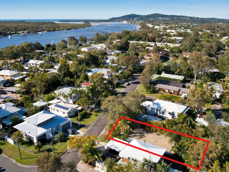 13  Laburnum Crescent, Noosaville QLD 4566