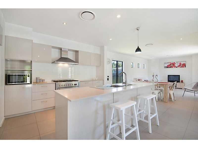 4 Limosa Circuit, Noosaville QLD 4566