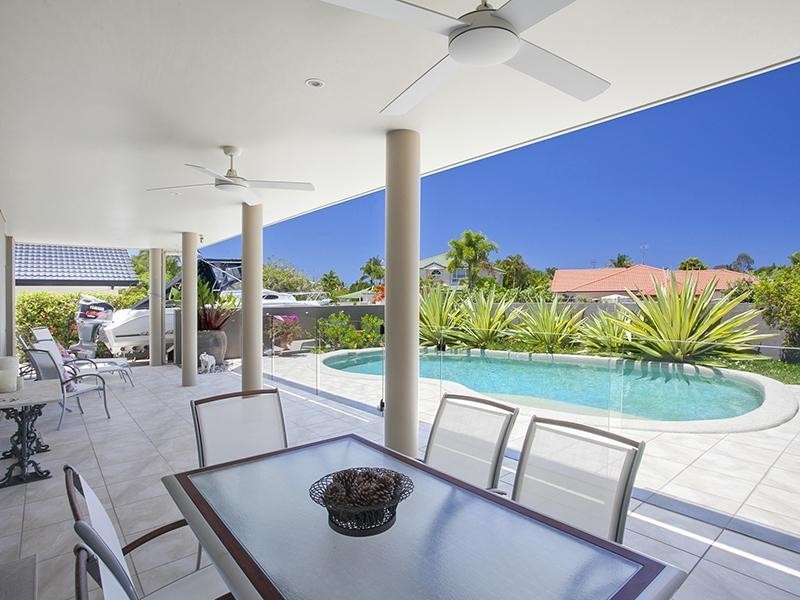 16 Sternlight Street, Noosa Waters QLD 4566