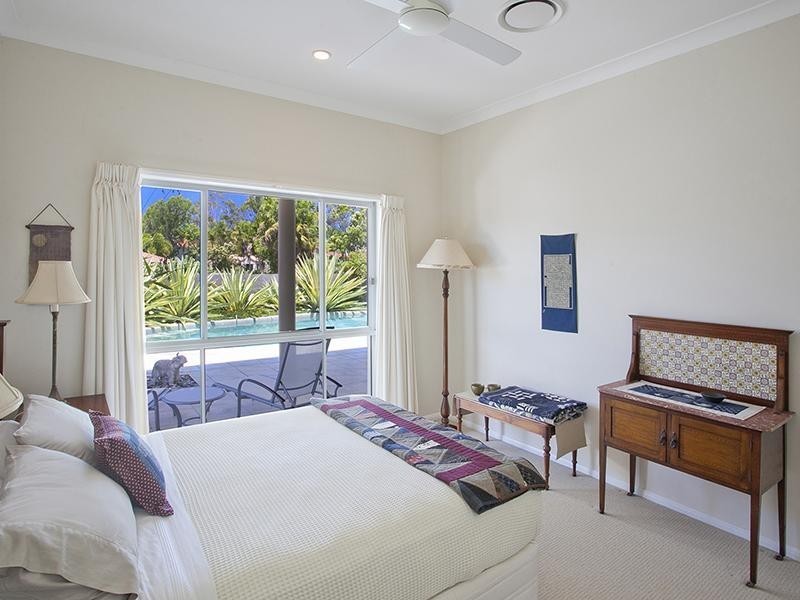 16 Sternlight Street, Noosa Waters QLD 4566