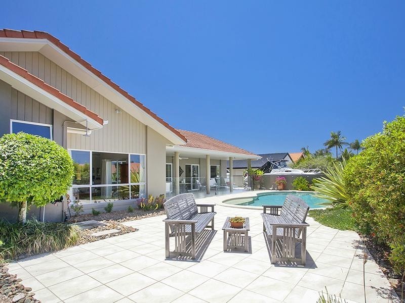 16 Sternlight Street, Noosa Waters QLD 4566