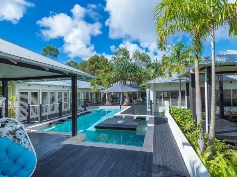 13 Habitat Place, Noosa Heads QLD 4567