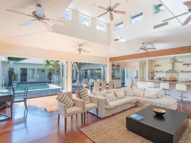 13 Habitat Place, Noosa Heads QLD 4567