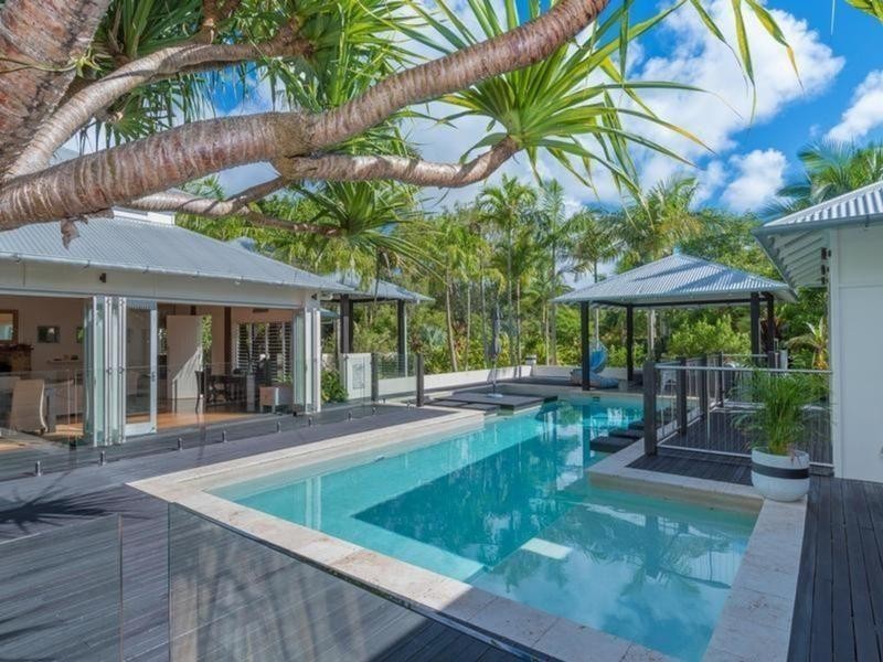 13 Habitat Place, Noosa Heads QLD 4567