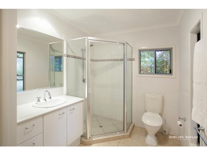 16 Moonare Crescent, Noosa Heads QLD 4567