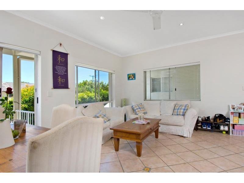 2/293 Weyba Road, Noosaville QLD 4566