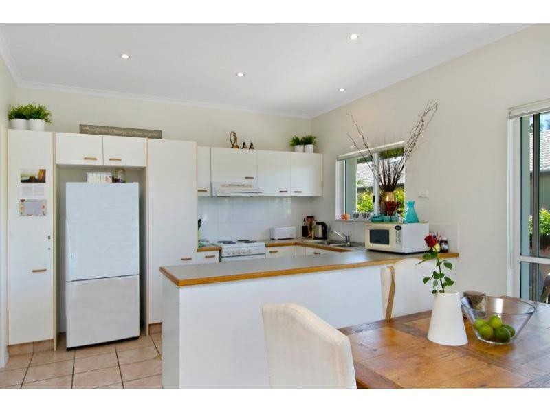 2/293 Weyba Road, Noosaville QLD 4566
