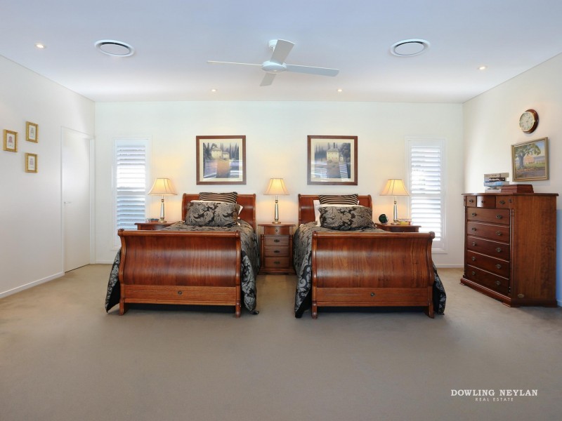 62 Highland Drive, Lake Macdonald QLD 4563