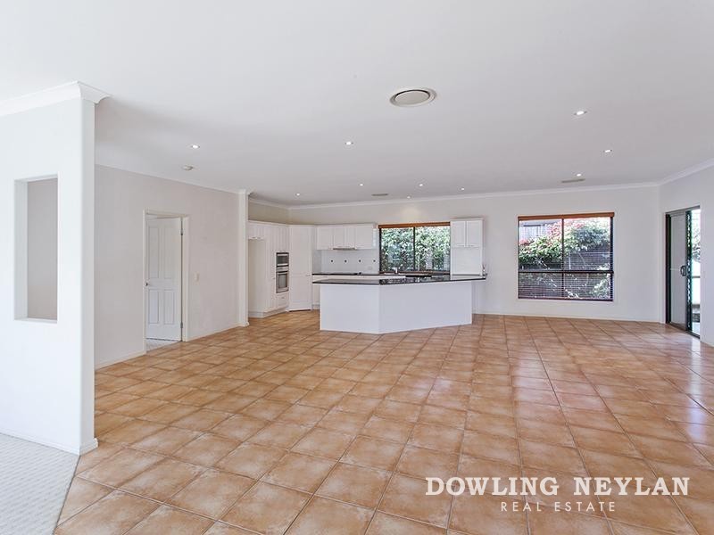 1 Shipwright Avenue, Noosa Waters QLD 4566