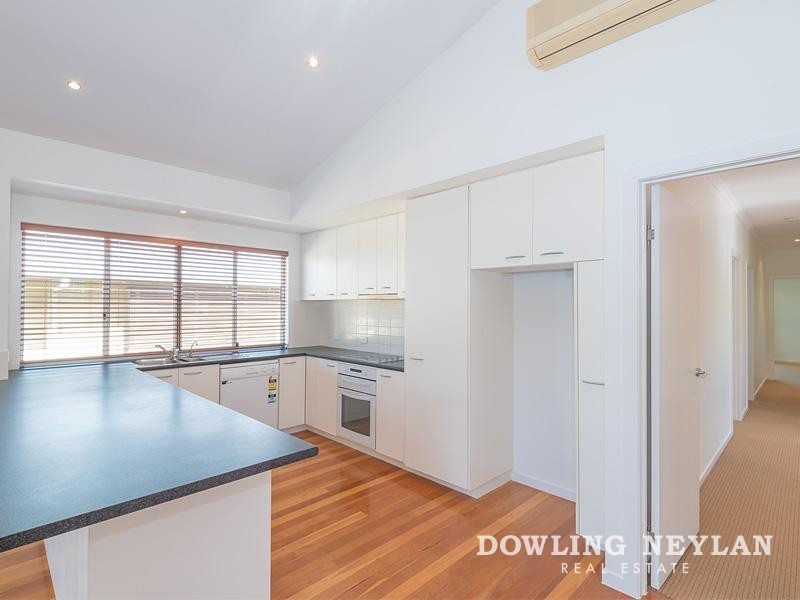 8 Ward Street, Tewantin QLD 4565