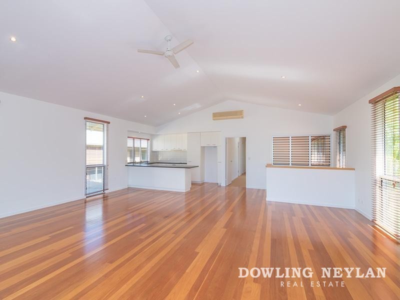 8 Ward Street, Tewantin QLD 4565