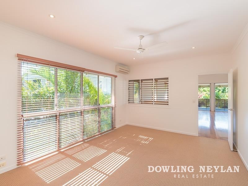 8 Ward Street, Tewantin QLD 4565
