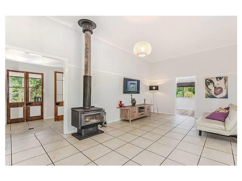 11 Lenske Lane, Cooran QLD 4569
