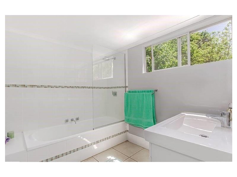 11 Lenske Lane, Cooran QLD 4569