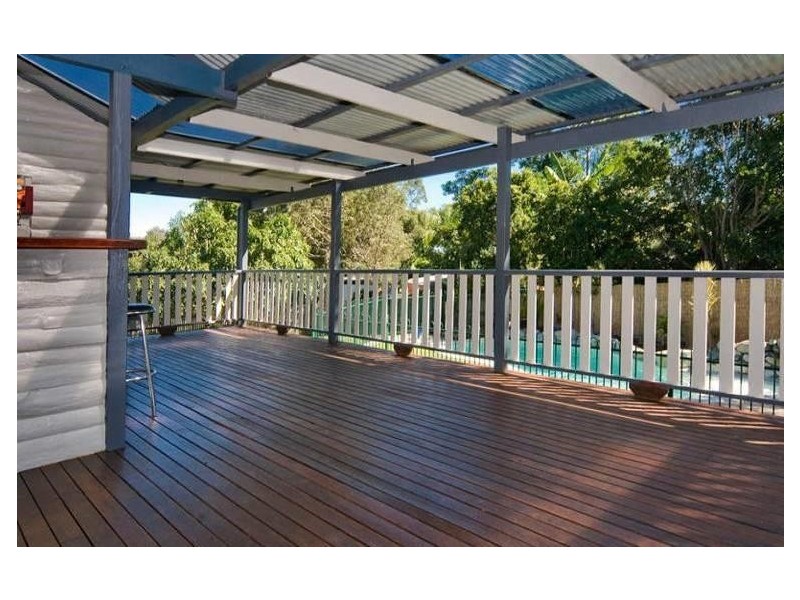 11 Lenske Lane, Cooran QLD 4569