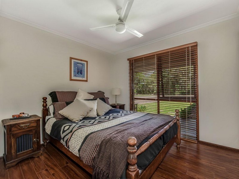 4 Illoura Place, Cooroibah QLD 4565