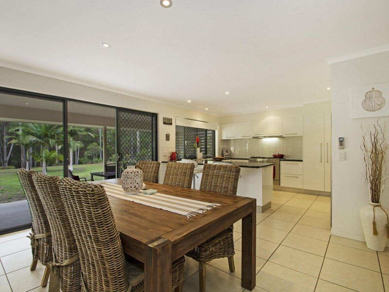 28 Sugargum Place, Black Mountain QLD 4563