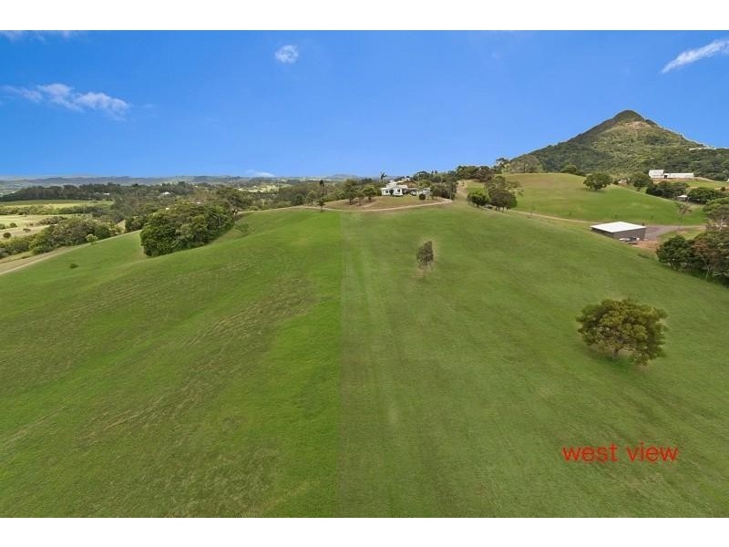 60  Ball Road, Eumundi QLD 4562