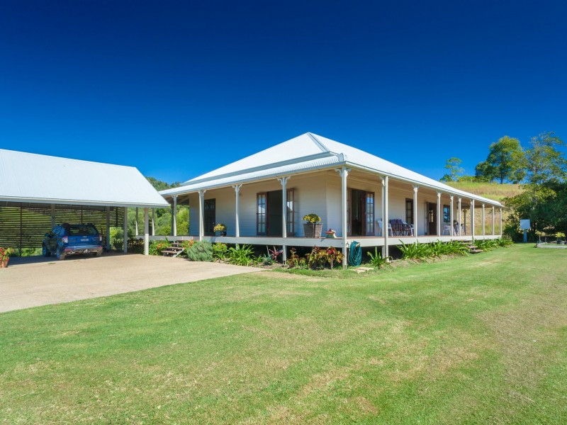 35 Findersia Drive, Traveston QLD 4570