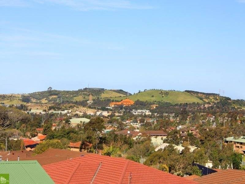 12 Lambertia Pl, Cordeaux Heights NSW 2526