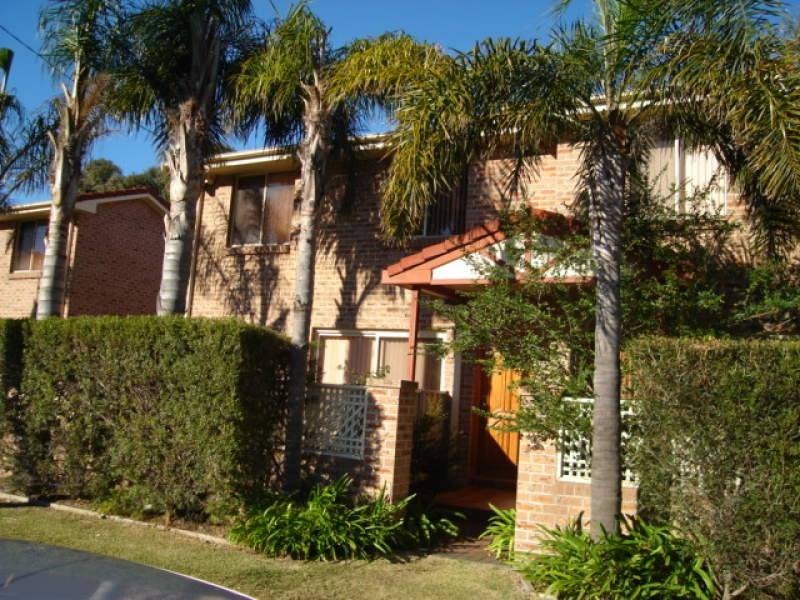 2/16 Foleys Road, Gwynneville NSW 2500