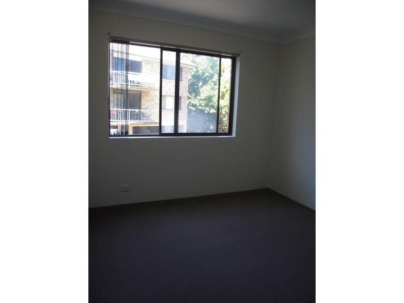 4/6-12 Hindmarsh Avenue, North Wollongong NSW 2500