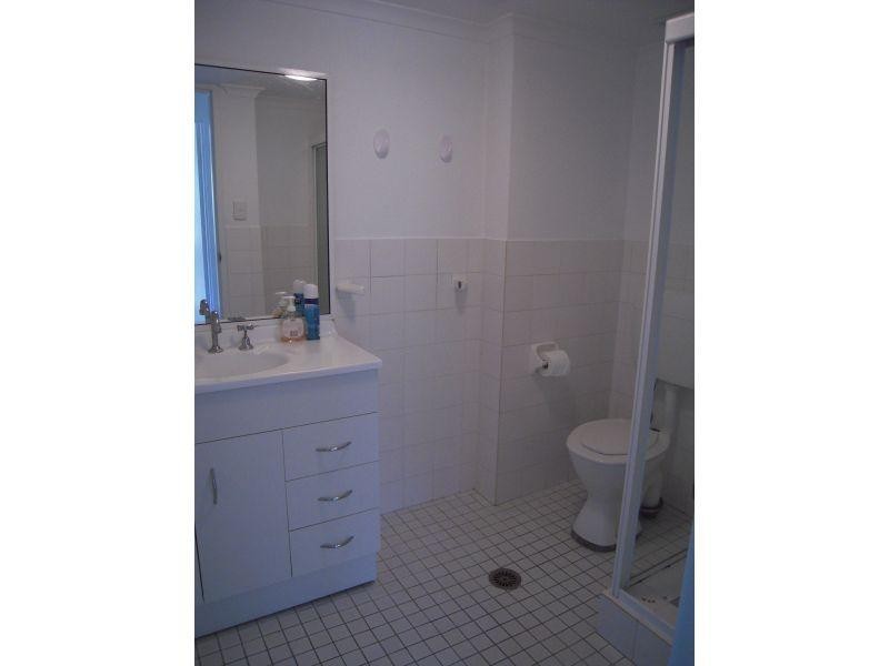 4/6-12 Hindmarsh Avenue, North Wollongong NSW 2500