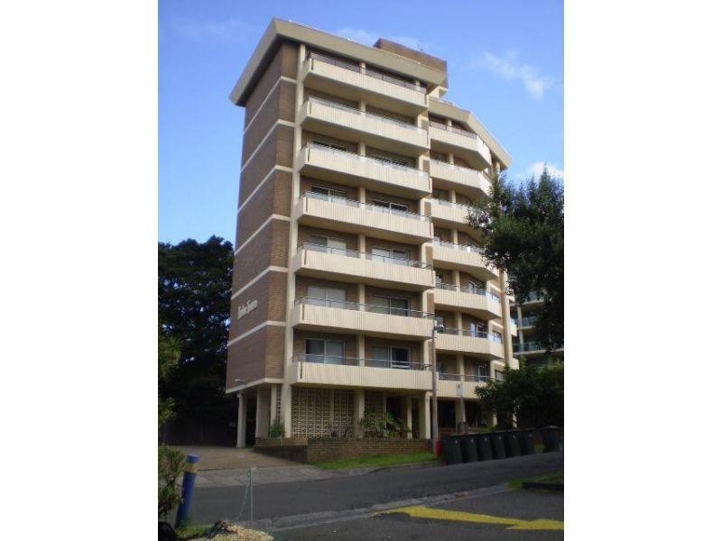 12/2 Wilson Street, Wollongong NSW 2500