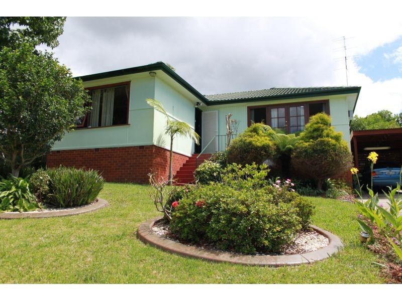 78 Stanley Avenue, Farmborough Heights NSW 2526