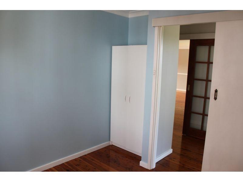 78 Stanley Avenue, Farmborough Heights NSW 2526