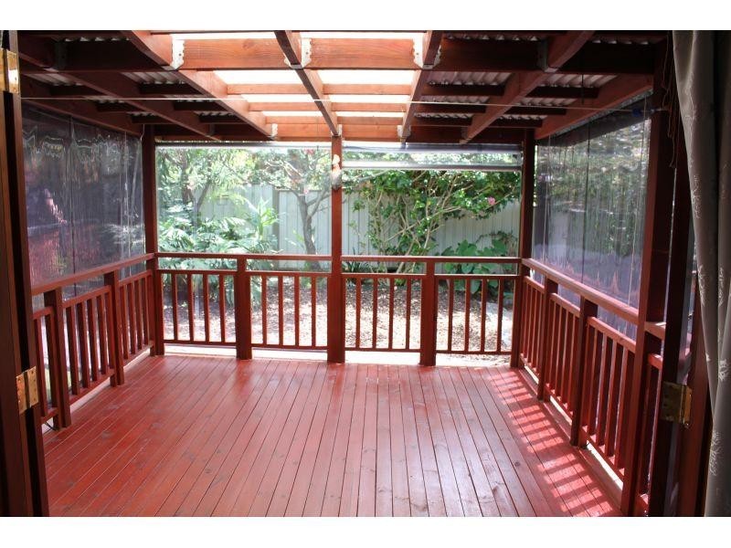 78 Stanley Avenue, Farmborough Heights NSW 2526