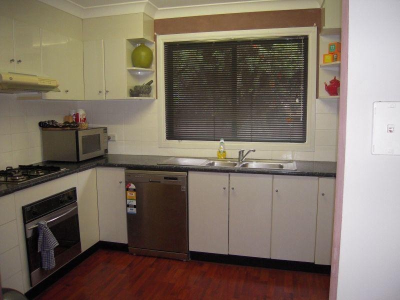 3/2 Carroll Road, Corrimal East NSW 2518