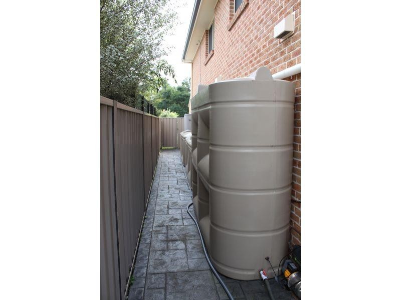 9 George Fuller Drive, Figtree NSW 2525