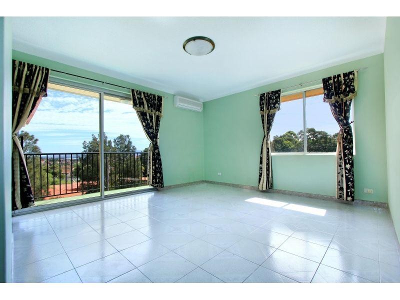 6/6 Eyre Place, Warrawong NSW 2502