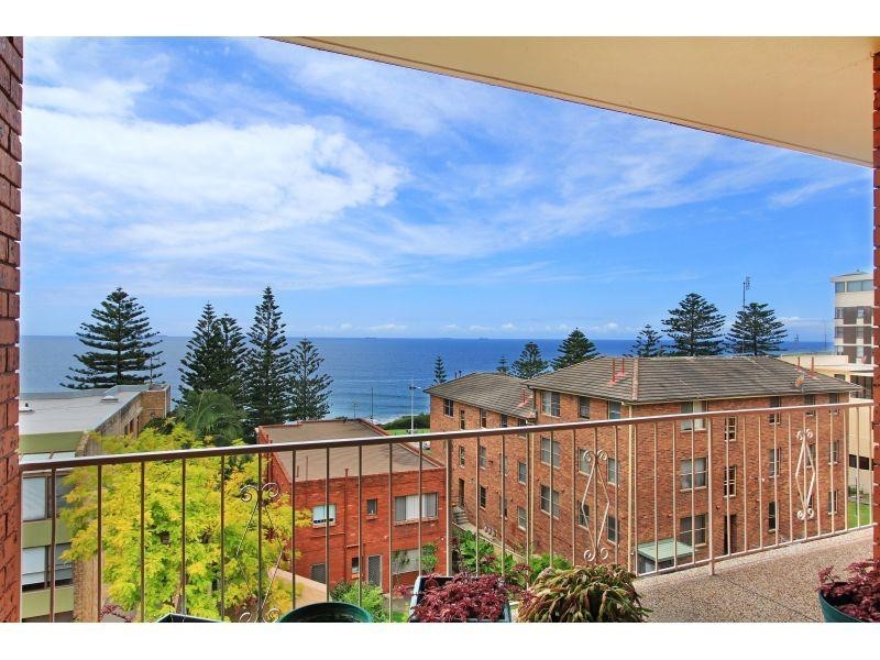 11/17 Corrimal Street, Wollongong NSW 2500